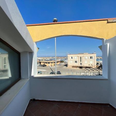 Appartamento Il Porto 托雷斯港 外观 照片